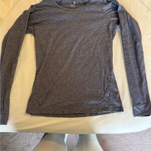 Stio Women's Heathered Gray Long Sleeve Tee